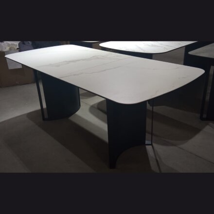 Стол RASMUS 160 TL-45 Белый мрамор, испанская керамика / черный каркас, ®DISAUR 
