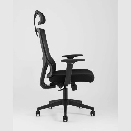 Компьютерное кресло Stool Group для руководителя TopChairs Local офисное черное обивка сетка ткань крестовина пластик 