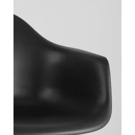 Стул Eames DAR черный, основание хромированный металл, сидение PP пластик 