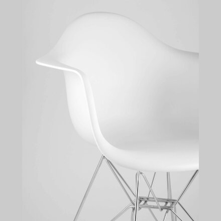 Стул Eames DAR белый, основание хромированный металл, сидение PP пластик 